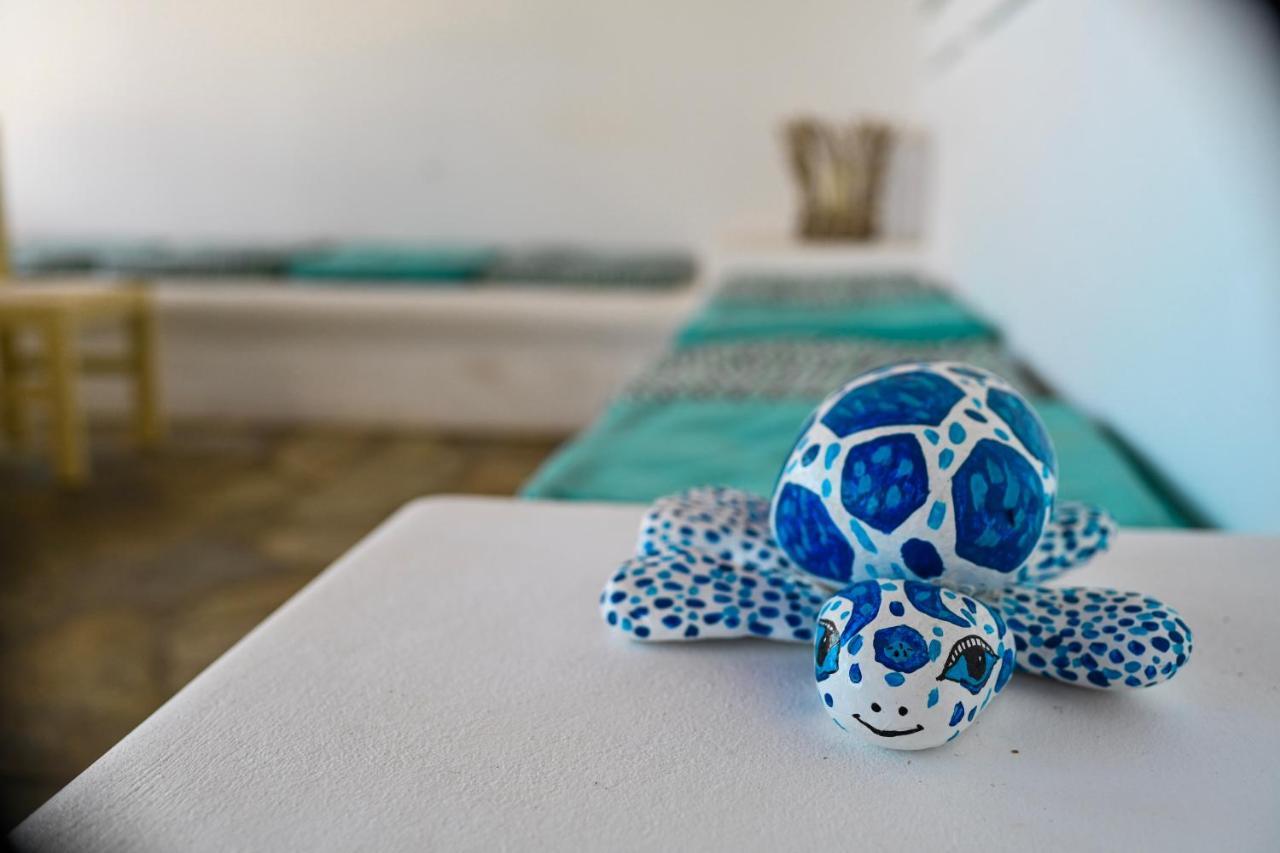 Beachfront Bocamviglies Rooms - Naoussa Bespoke View Екстериор снимка