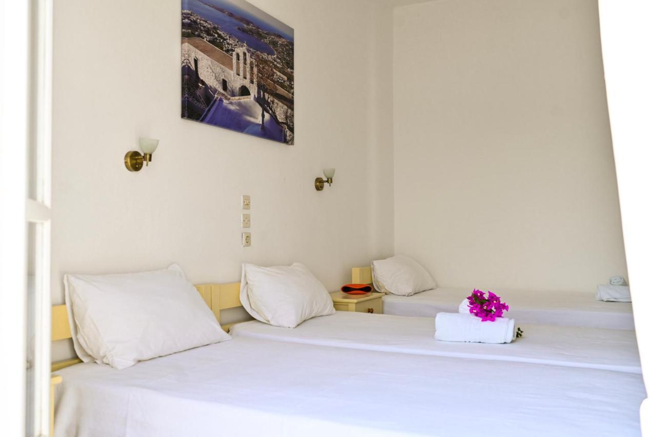 Beachfront Bocamviglies Rooms - Naoussa Bespoke View Екстериор снимка