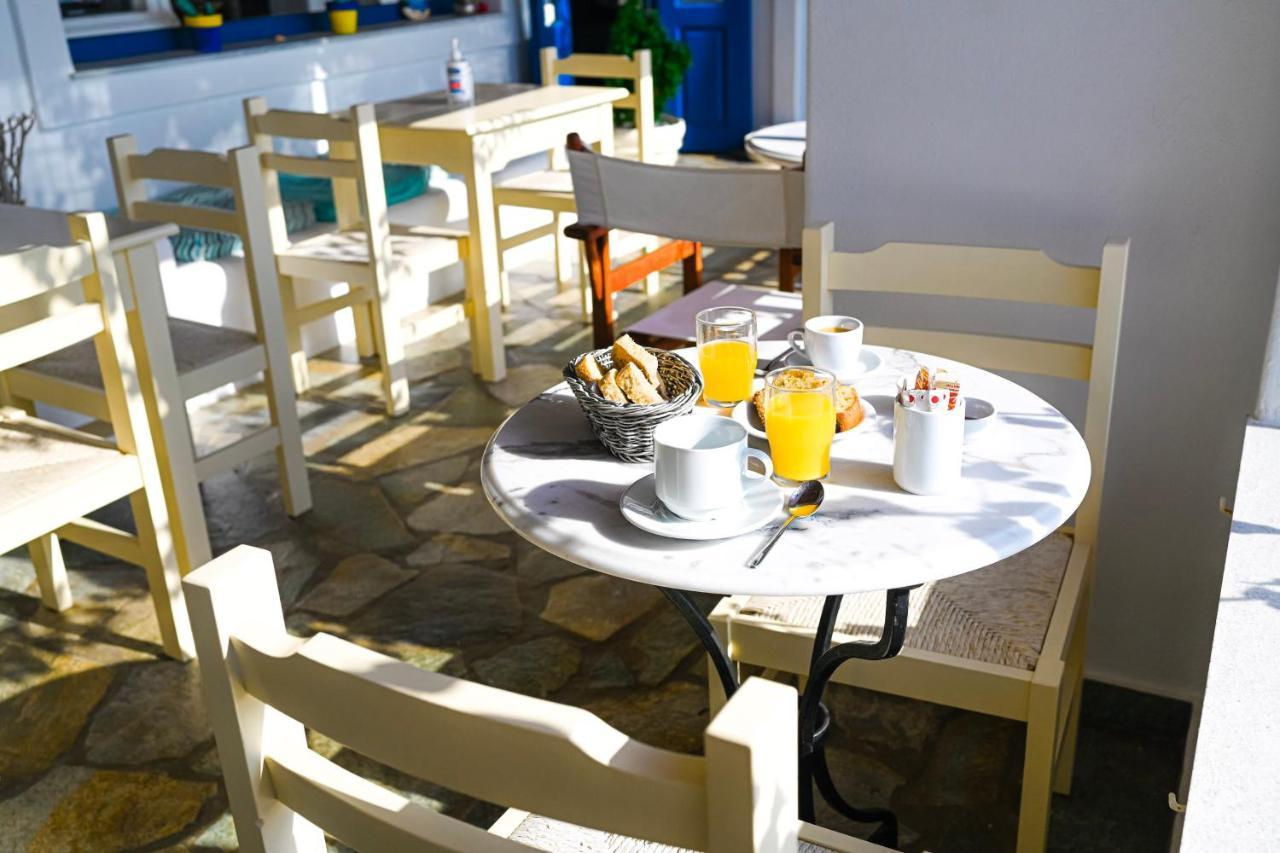 Beachfront Bocamviglies Rooms - Naoussa Bespoke View Екстериор снимка