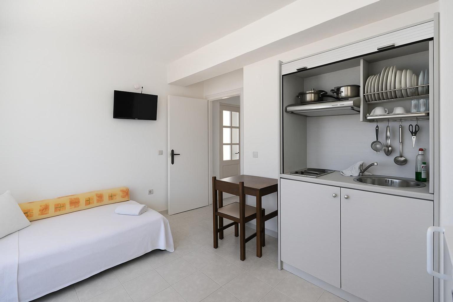 Beachfront Bocamviglies Rooms - Naoussa Bespoke View Екстериор снимка