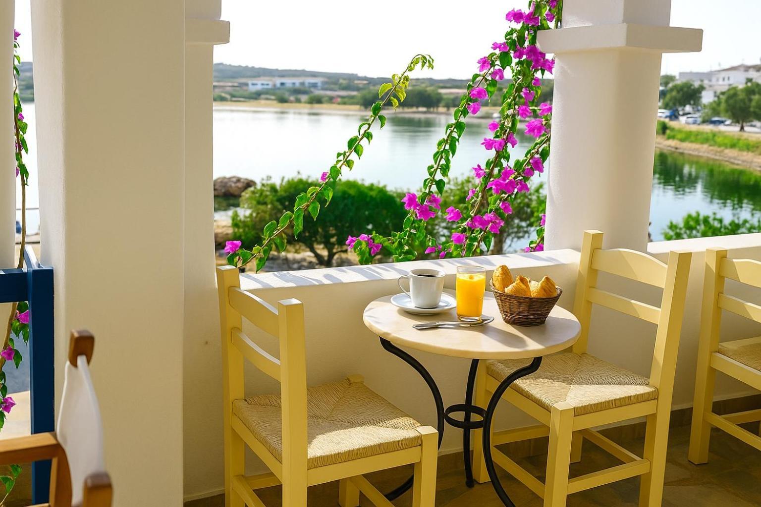 Beachfront Bocamviglies Rooms - Naoussa Bespoke View Екстериор снимка